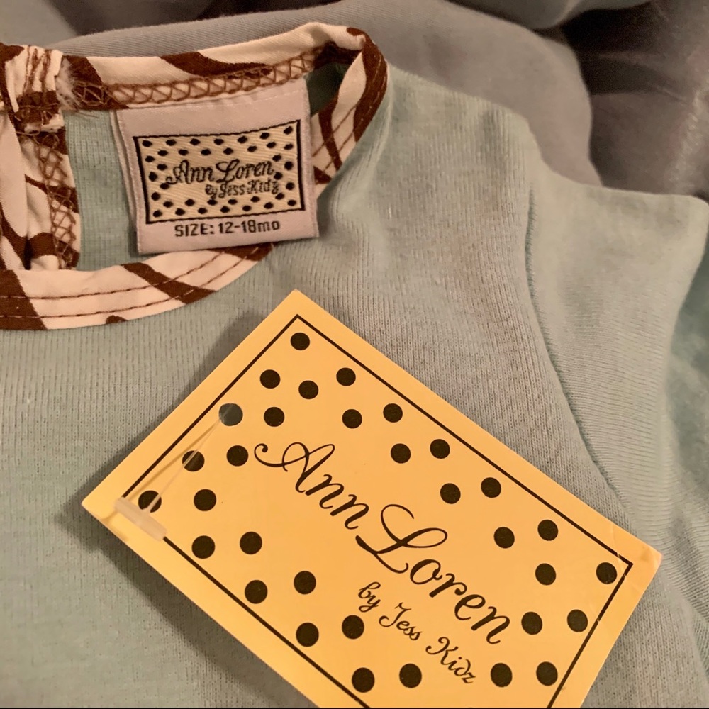 Ann Loren 2pc pant set, ruffled pants/anim… - Picture 5 of 8